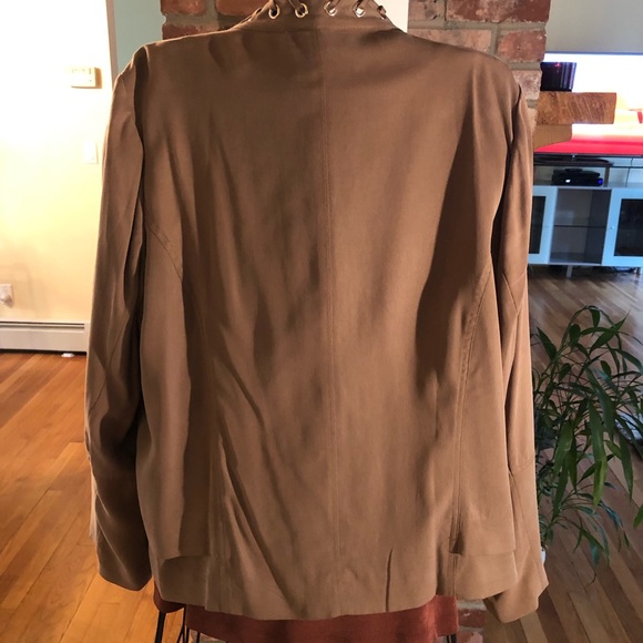 Jacket - Picture 2 of 4
